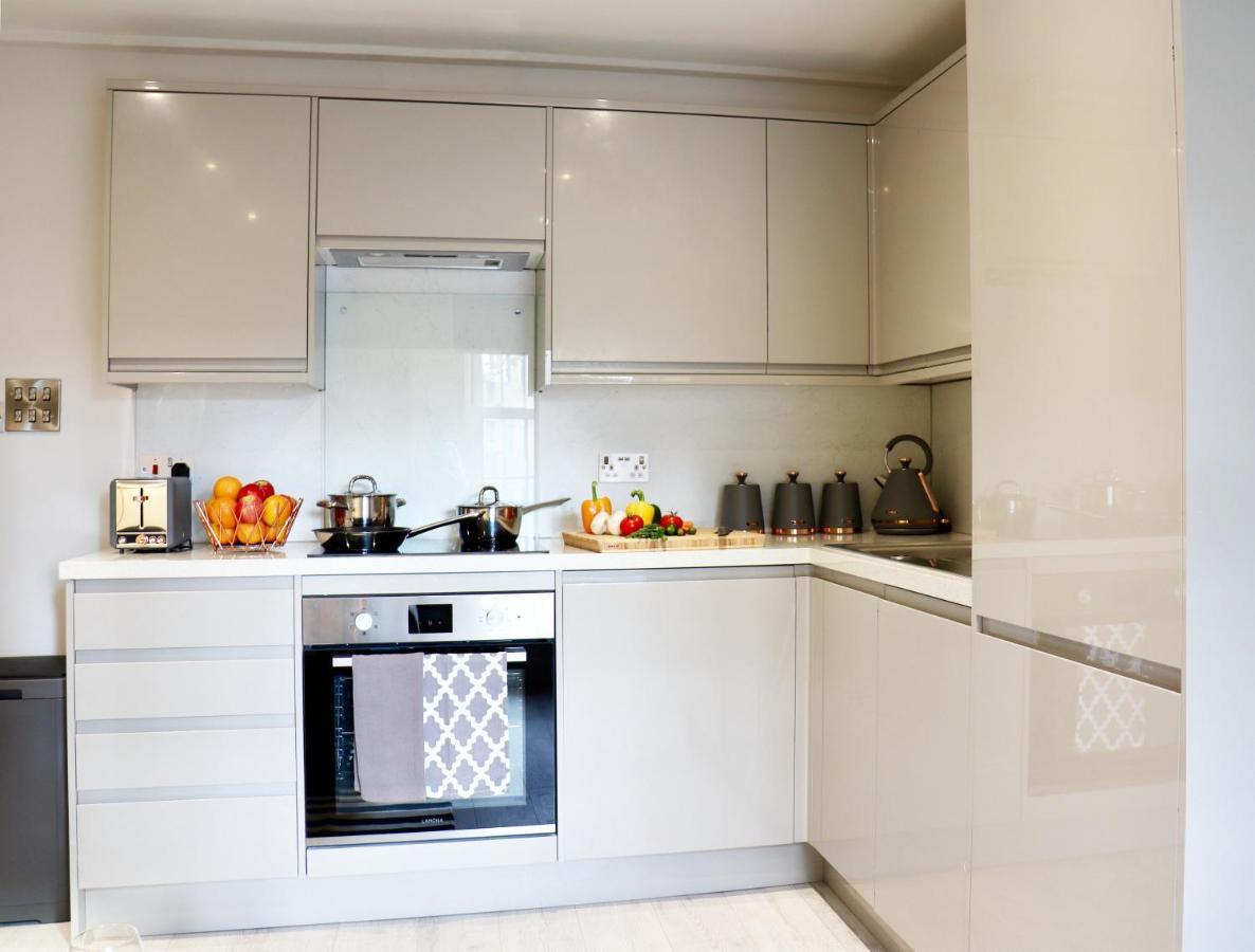 Perfect Central Location- 5 Minutes From Tower Bridge ! 8 Minutes Walk From Tube لندن المظهر الخارجي الصورة